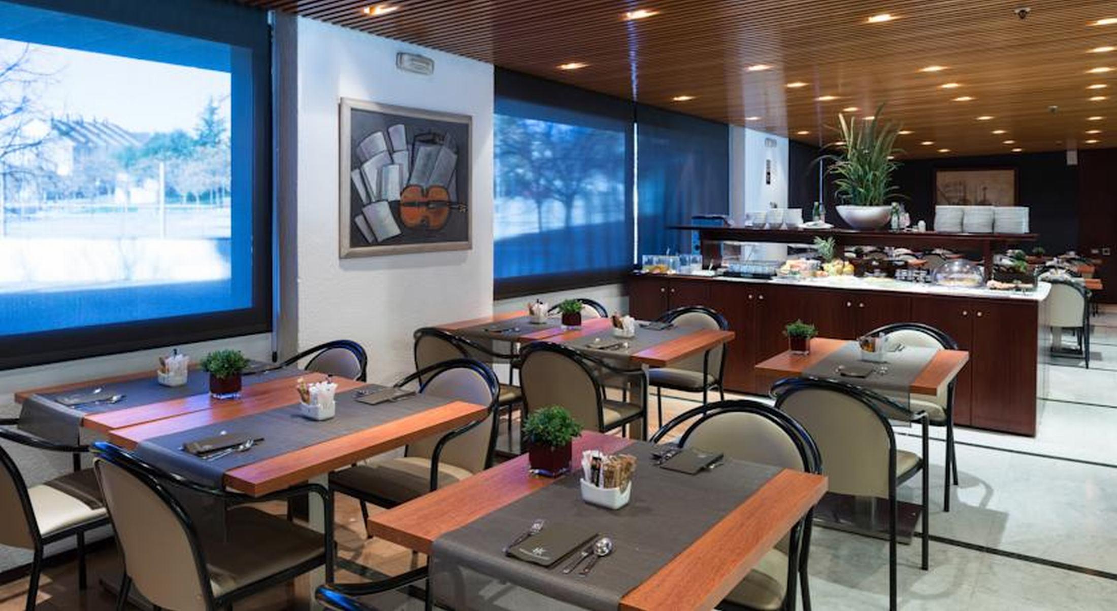 Catalonia Sabadell Hotel Exterior photo