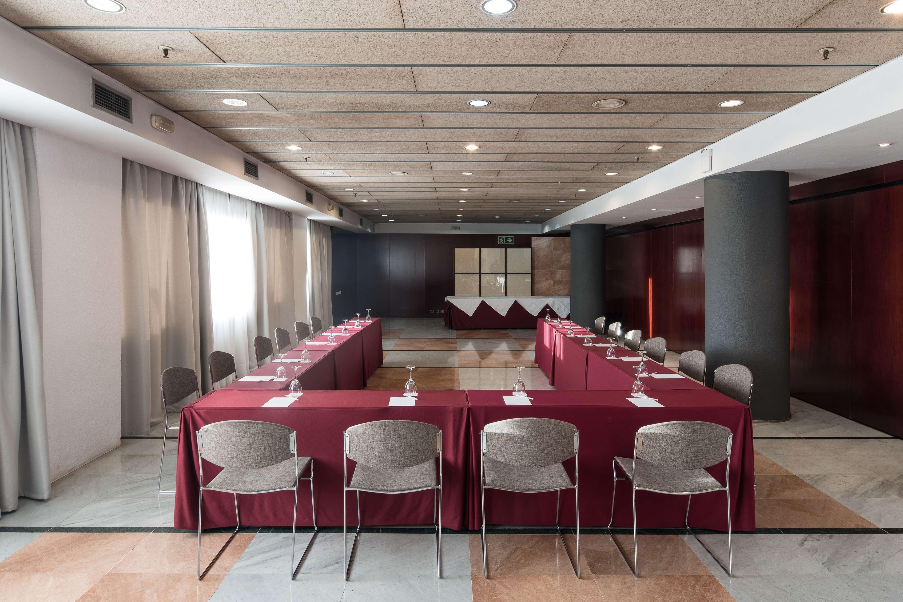 Catalonia Sabadell Hotel Exterior photo