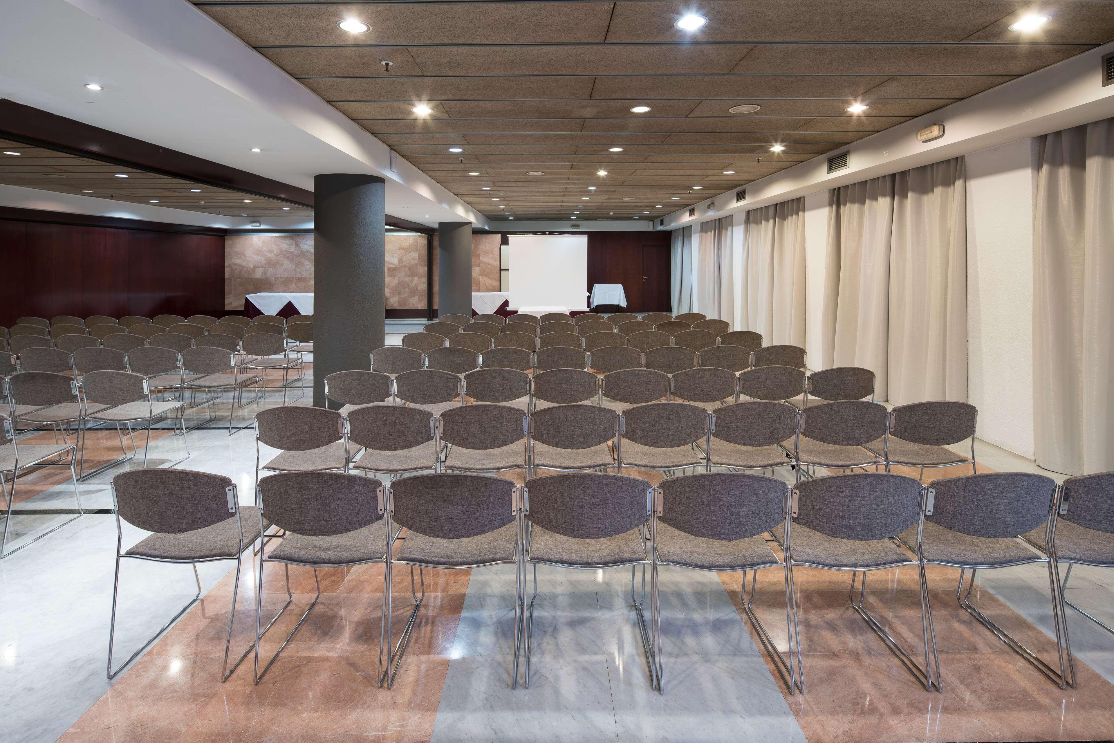 Catalonia Sabadell Hotel Exterior photo