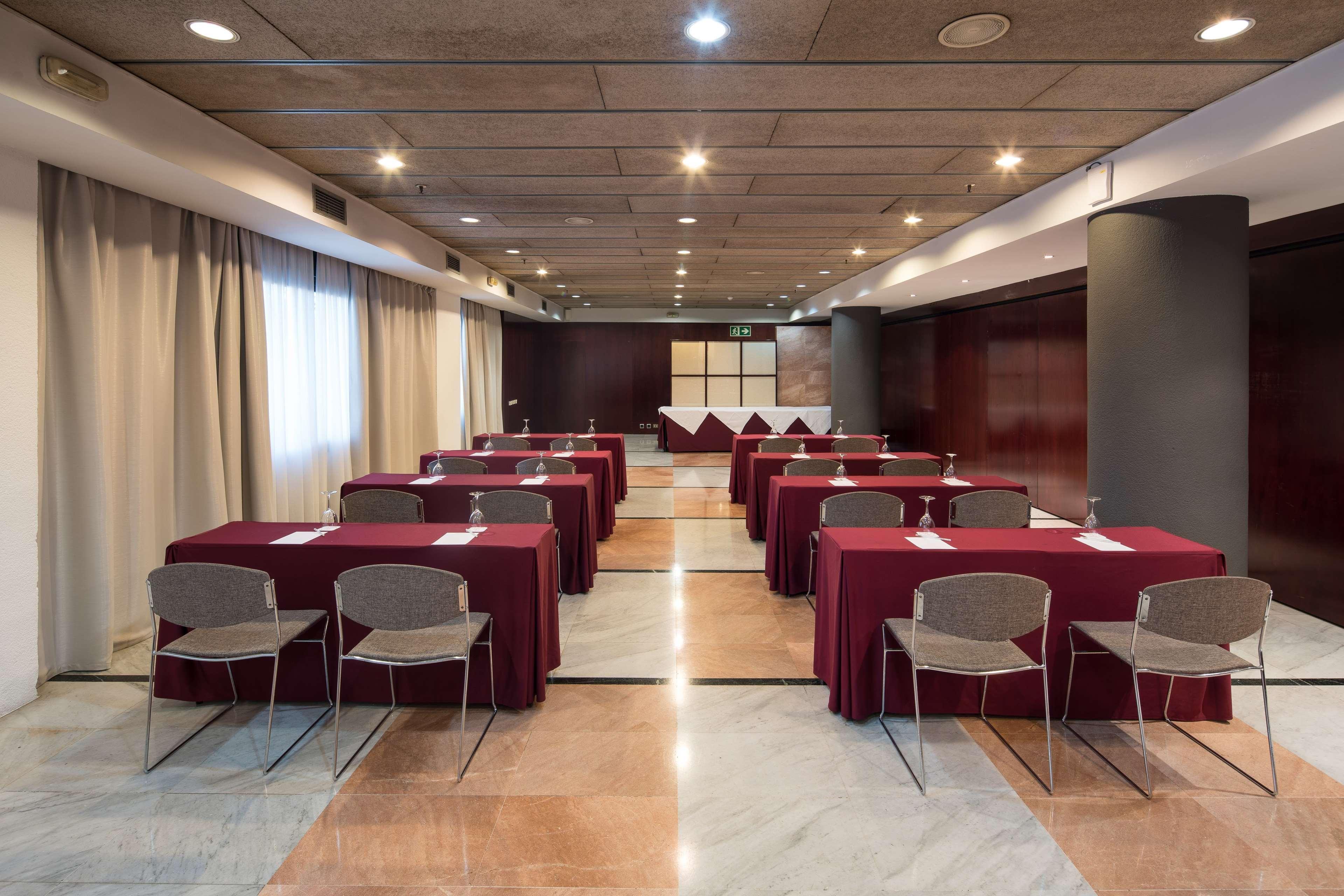Catalonia Sabadell Hotel Exterior photo