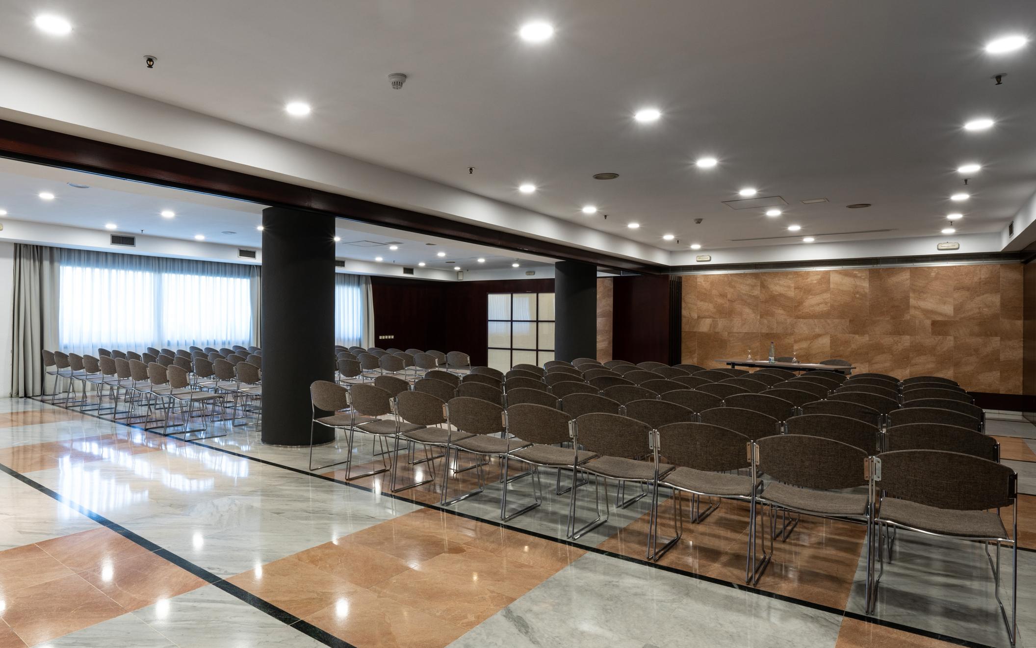 Catalonia Sabadell Hotel Exterior photo