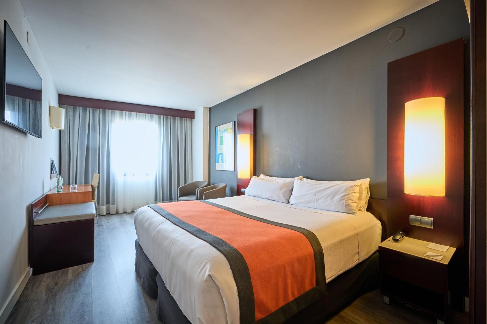 Catalonia Sabadell Hotel Exterior photo