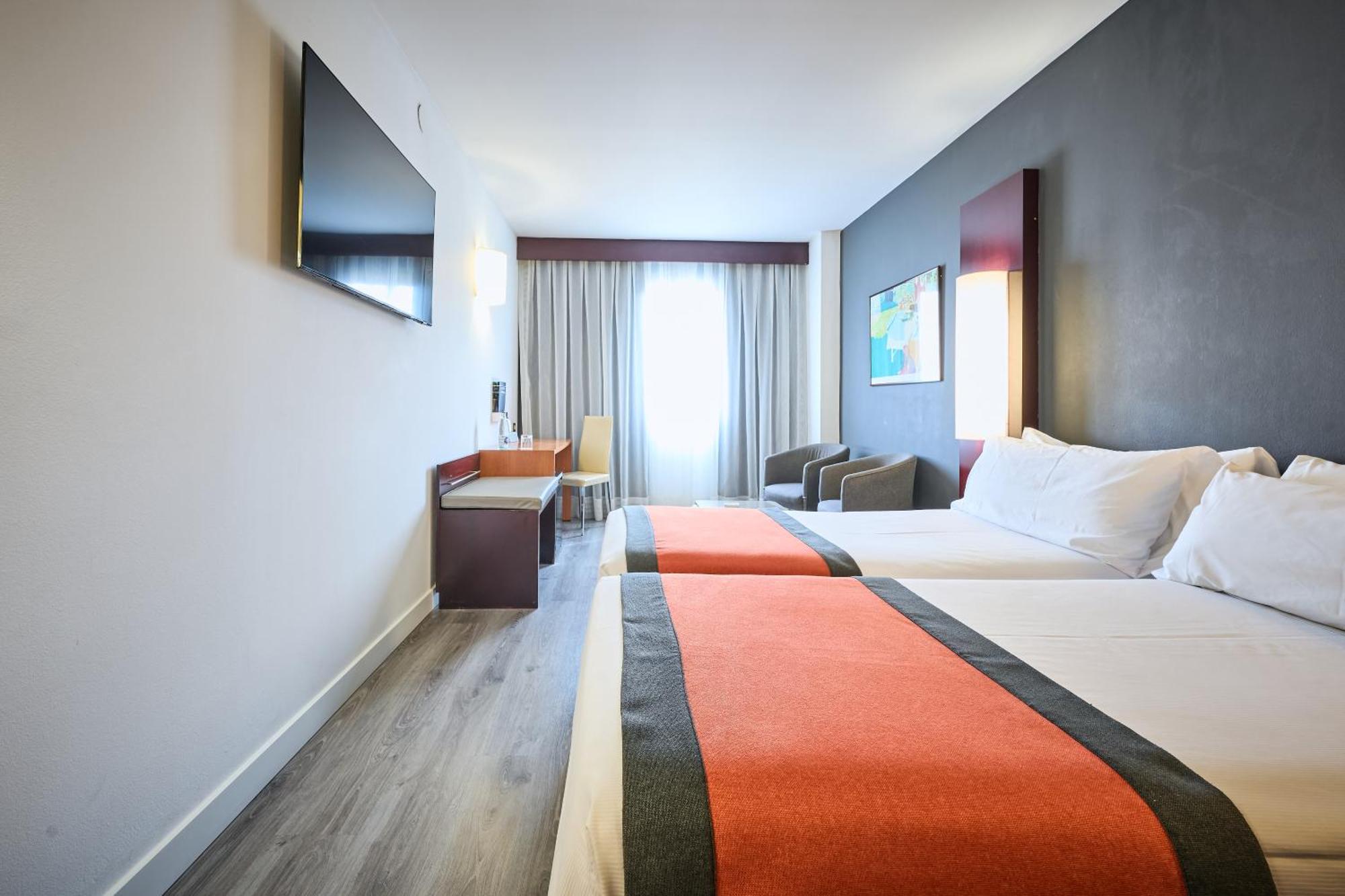 Catalonia Sabadell Hotel Exterior photo