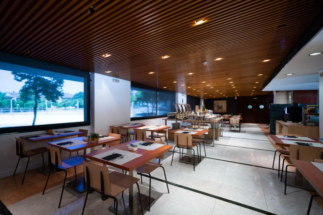 Catalonia Sabadell Hotel Exterior photo